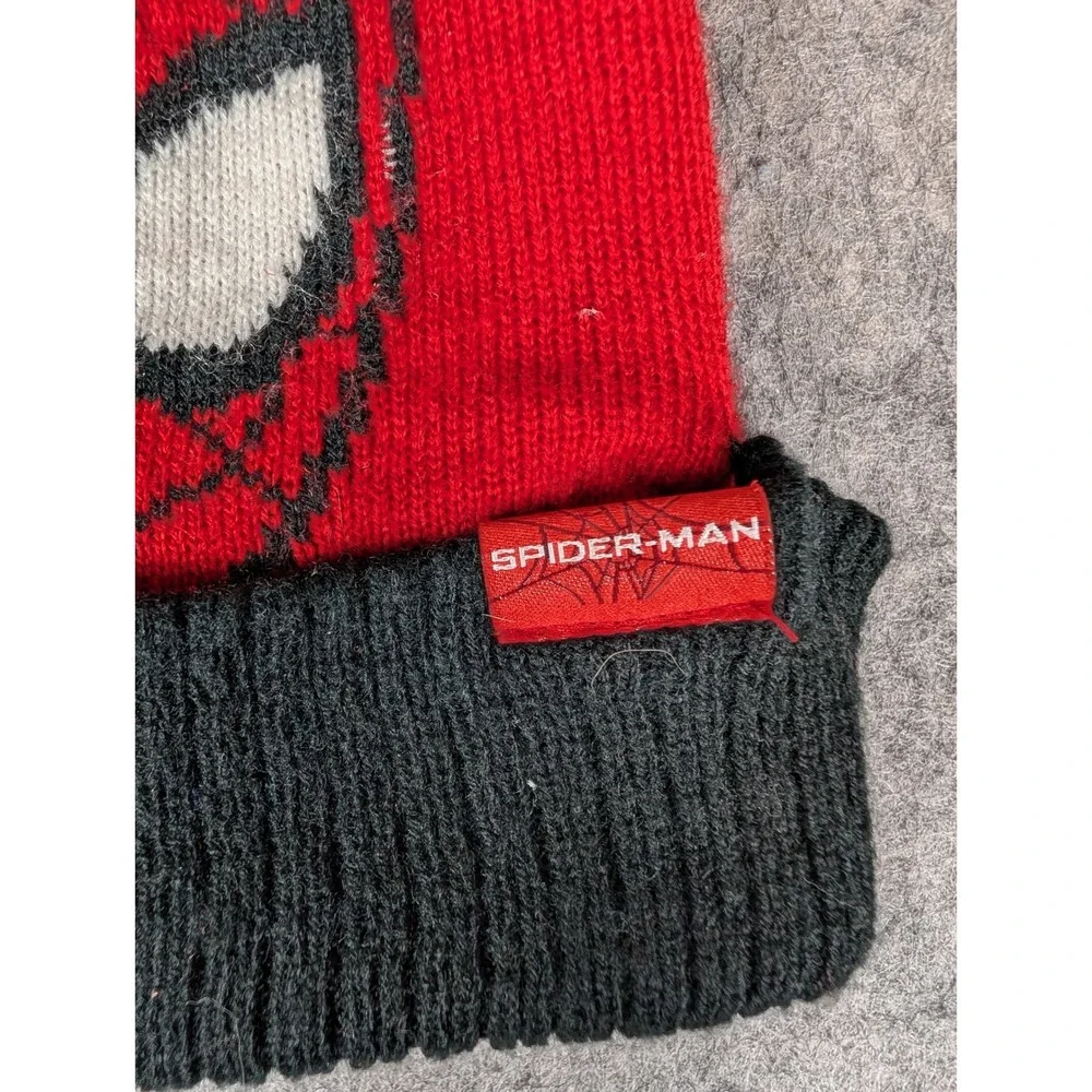 Marvel Spider-Man Red Grey Knit Pom Beanie‎ Hat 359-D23-006805
